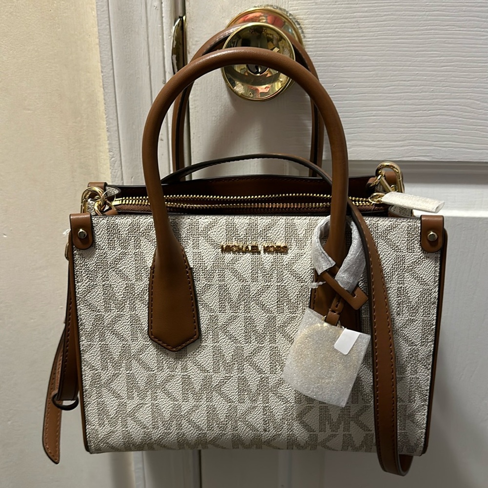 NWT MAPLE MK Satchel